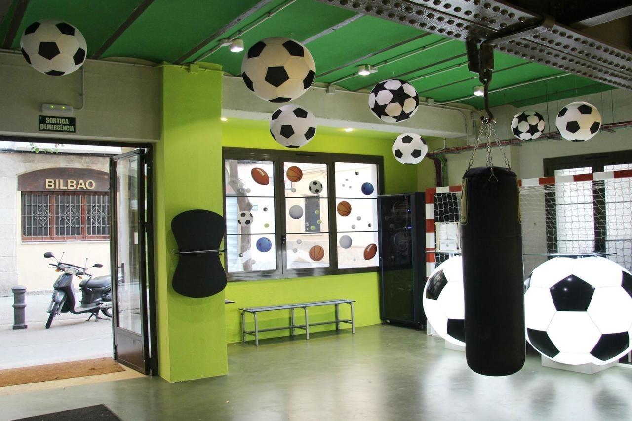 Bcnsporthostels Barcelona Bagian luar foto